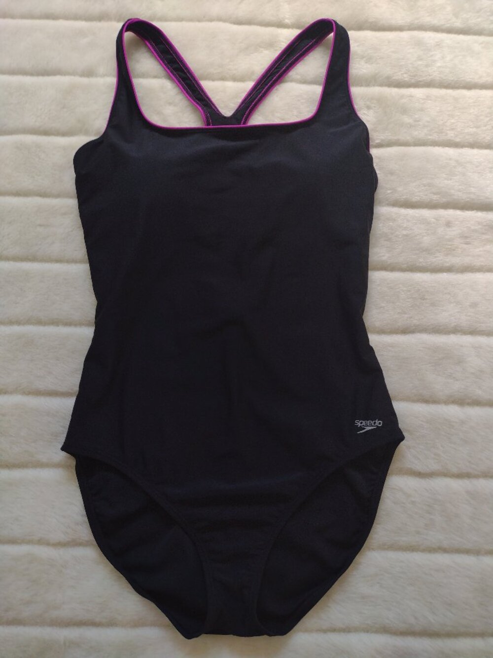Speedo Women's One Piece Swimsuit Black Size 18